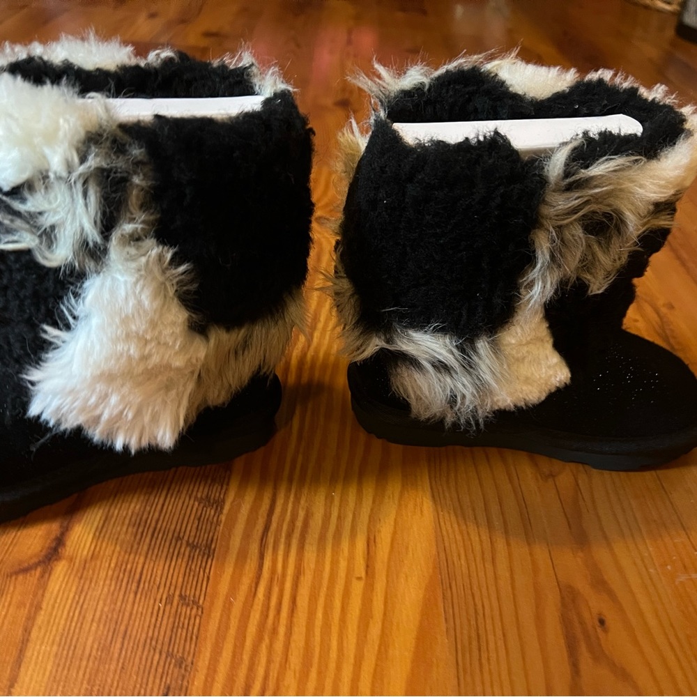 Kids authentic Ugg boots